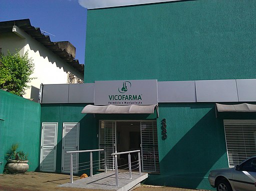 File:Pharmacy londrina brazil.jpg