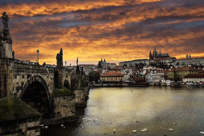 File:Prague.jpg
