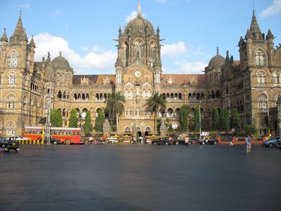 Mumbai Train Station-1.jpg