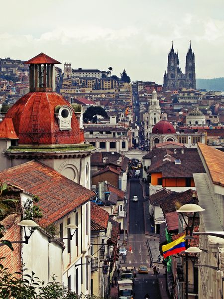 File:Quito historic.jpg